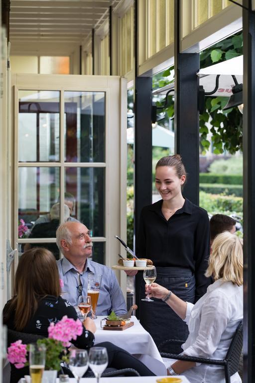 Hotel Restaurant Taverne Twello Exterior photo